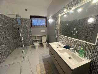 Stanza singola via Niccolò Tommaseo 31a, Schio — foto 2 di 8