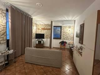Stanza singola via Niccolò Tommaseo 31a, Schio — foto 4 di 8