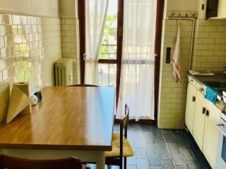 Stanza singola via Vincenzo Bellini 38, Monza — foto 2 di 11