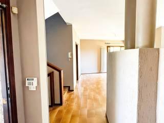 Villa bifamiliare viale Giulio Zavaritt 200, Gorle
