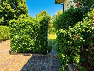 Villa bifamiliare viale Giulio Zavaritt 200, Gorle — foto 11 di 20