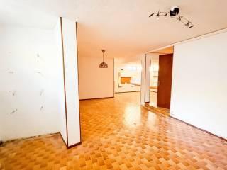 Villa bifamiliare viale Giulio Zavaritt 200, Gorle — foto 10 di 20