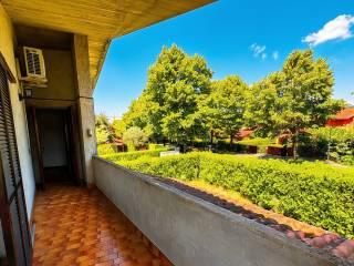 Villa bifamiliare viale Giulio Zavaritt 200, Gorle — foto 8 di 20