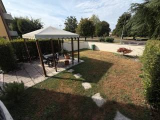 Trilocale viale Ferdinando Magellano, Santa Maria, Camisano Vicentino — foto 4 di 8