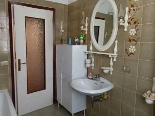 Quadrilocale buono stato, secondo piano, Centro, Domaso — foto 3 di 15