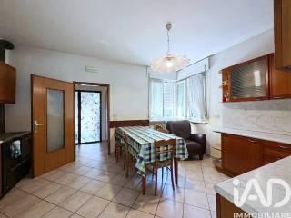 Villa unifamiliare via Delle Scuole snc, Centro, Mori — foto 16 di 22