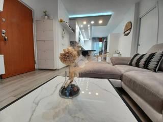Trilocale via dei Platani 28, Centro, Treviolo — foto 3 di 34