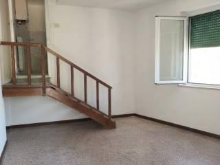Bilocale via Alessandro Manzoni 31, Centro, Casteggio — foto 5 di 8