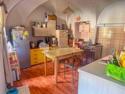 Trilocale via Trento 15, Daré, Porte di Rendena