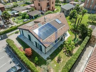 Villa unifamiliare via Santa Maria 10a, Carvico — foto 15 di 44