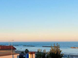 Attico via Domenico Cimarosa 8, Porto San Giorgio — foto 4 di 16