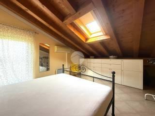 Bilocale via Costantino il Grande 94, Rivoltella, Desenzano del Garda — foto 8 di 13