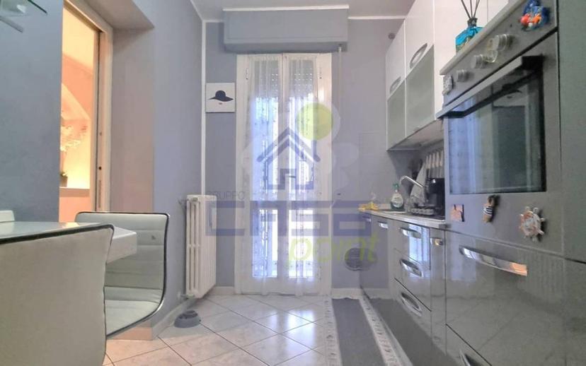 Trilocale via Cesare Battisti, Centro, Casalpusterlengo — foto 12 di 17