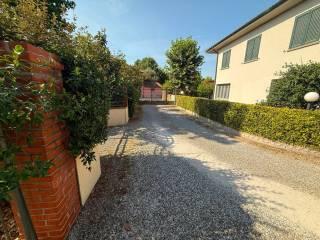 Terratetto plurifamiliare via di Parigi, Le Piagge, Pisa — foto 10 di 24