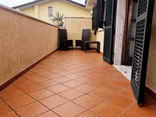 Villa a schiera 4 locali, Avenza, Carrara — foto 2 di 14
