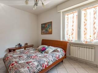 Bilocale via Liguria 20, Cardano al Campo — foto 6 di 23