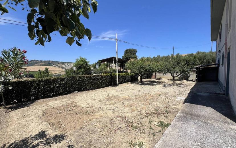 Terratetto unifamiliare Contrada Monterone, Atri — foto 2 di 28