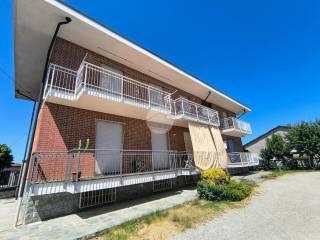 Quadrilocale frazione Veglia 35, Veglia, Cherasco — foto 11 di 17