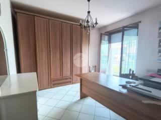 Quadrilocale frazione Veglia 35, Veglia, Cherasco — foto 6 di 17