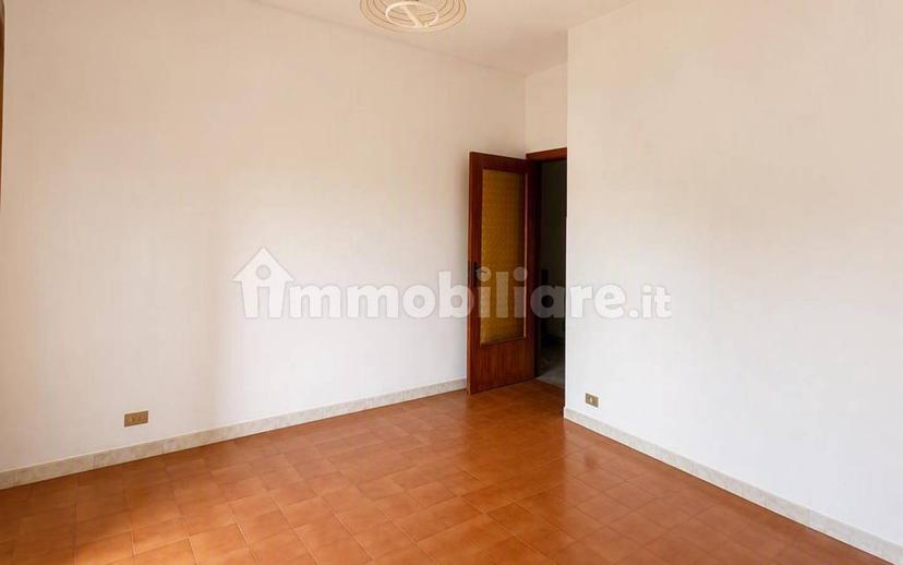 Appartamento via Giacomo Matteotti, Centro, Serra San Bruno — foto 10 di 13