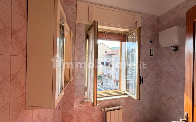 Appartamento via Giacomo Matteotti, Centro, Serra San Bruno — foto 5 di 13