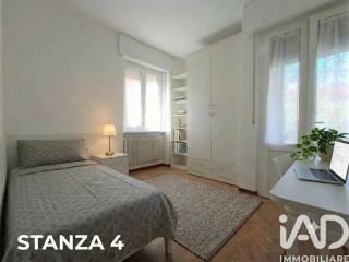 Stanza in affitto in appartamento via Vittorio Veneto, Rovereto