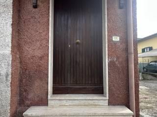 Appartamento in villa via Adeodato Matricardi 16, Rieti — foto 2 di 13