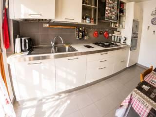 Appartamento via Elio Broganelli, Centro, Fabriano — foto 12 di 17