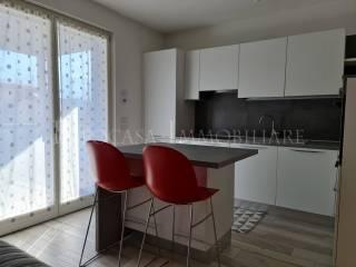 Trilocale nuovo, primo piano, Rovereto — foto 17 di 20