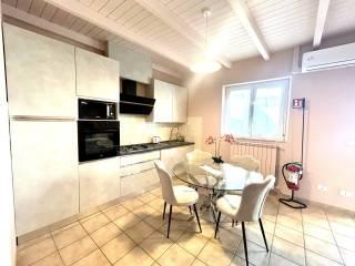 Villa a schiera via Aldo Moro, Colombiera Molicciara, Castelnuovo Magra — foto 3 di 15