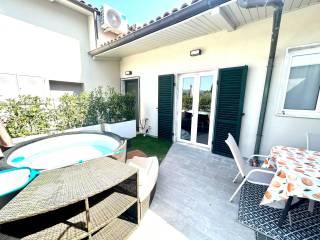 Villa a schiera via Aldo Moro, Colombiera Molicciara, Castelnuovo Magra — foto 11 di 15