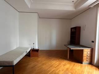 Stanza singola viale Japigia 30, Lecce
