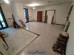 Quadrilocale via Cavin di Sala, 55, Centro, Santa Maria di Sala