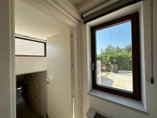 Appartamento in villa Contrada Augelluzzi, San Michele Salentino — foto 10 di 70