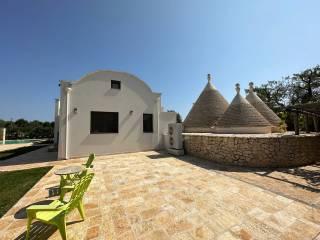 Appartamento in villa Contrada Augelluzzi, San Michele Salentino — foto 2 di 70
