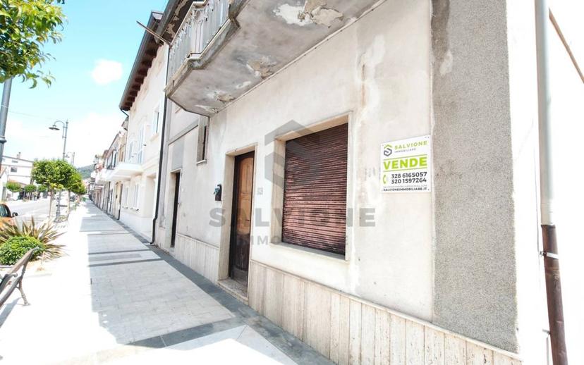 Villa unifamiliare corso Giuseppe Garibaldi, San Salvatore Telesino — foto 25 di 31