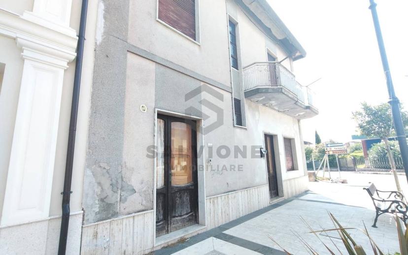 Villa unifamiliare corso Giuseppe Garibaldi, San Salvatore Telesino — foto 8 di 31
