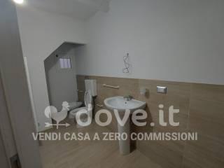 Trilocale via Alessandro Manzoni snc, Oria — foto 15 di 19