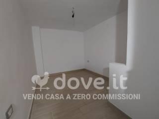 Trilocale via Alessandro Manzoni snc, Oria — foto 2 di 19