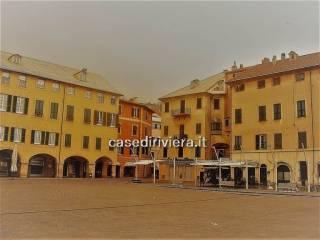 Trilocale piazza Aicardi, Centro, Finale Ligure — foto 15 di 21