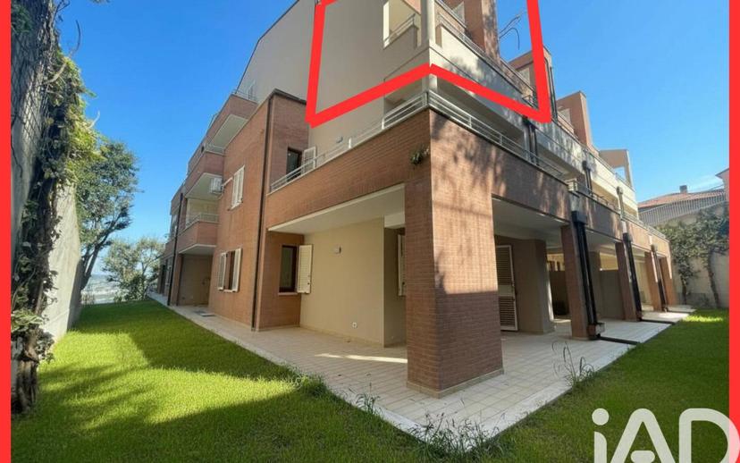 Quadrilocale via Dante Alighieri 95, Cascinare, Sant'Elpidio a Mare — foto 3 di 19