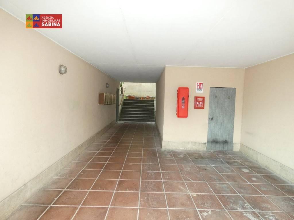 Trilocale via Pietro Nenni 57, Centro, Poggio Mirteto