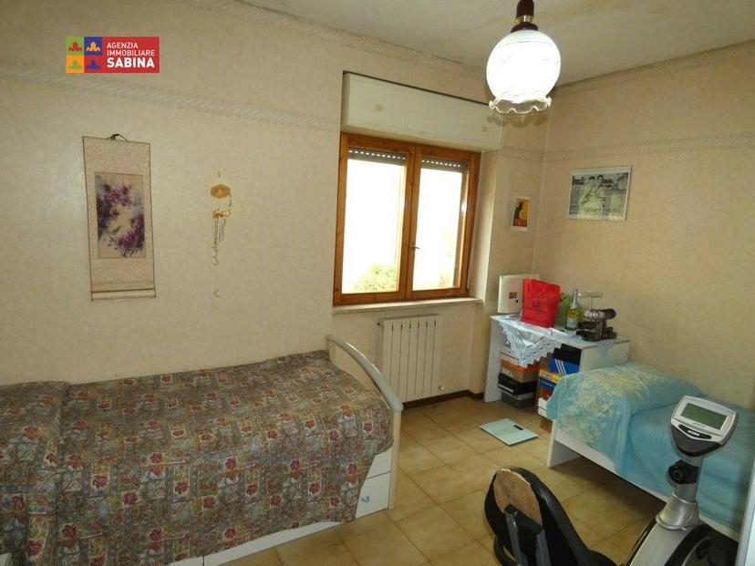 Trilocale via Pietro Nenni 57, Centro, Poggio Mirteto — foto 4 di 30