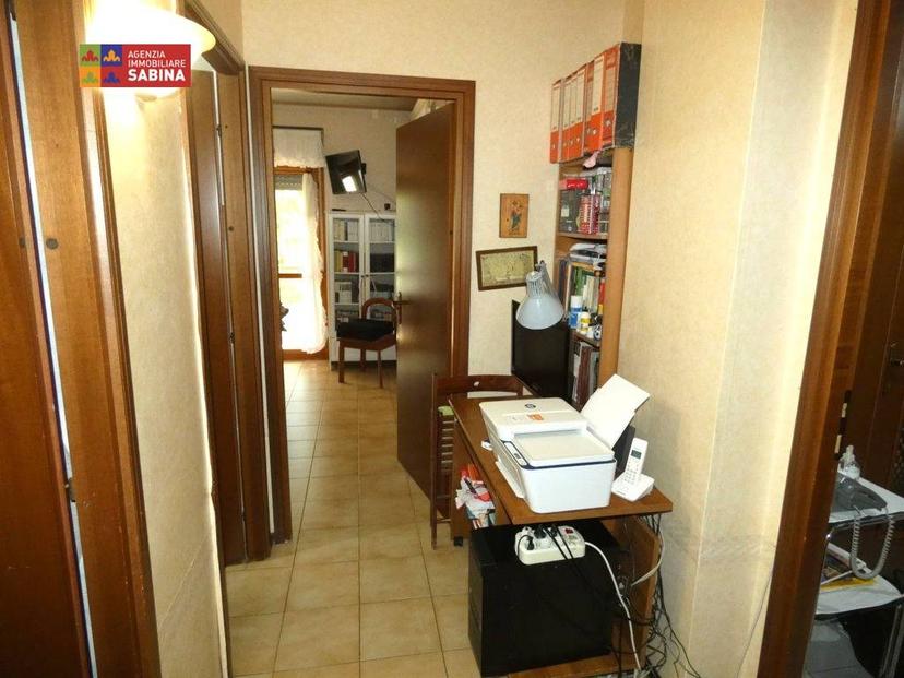 Trilocale via Pietro Nenni 57, Centro, Poggio Mirteto — foto 26 di 30