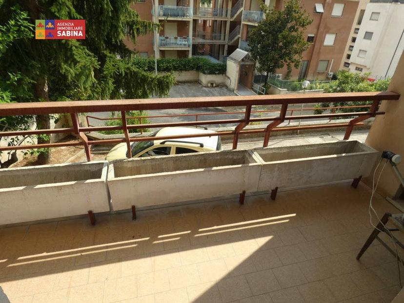 Trilocale via Pietro Nenni 57, Centro, Poggio Mirteto — foto 27 di 30