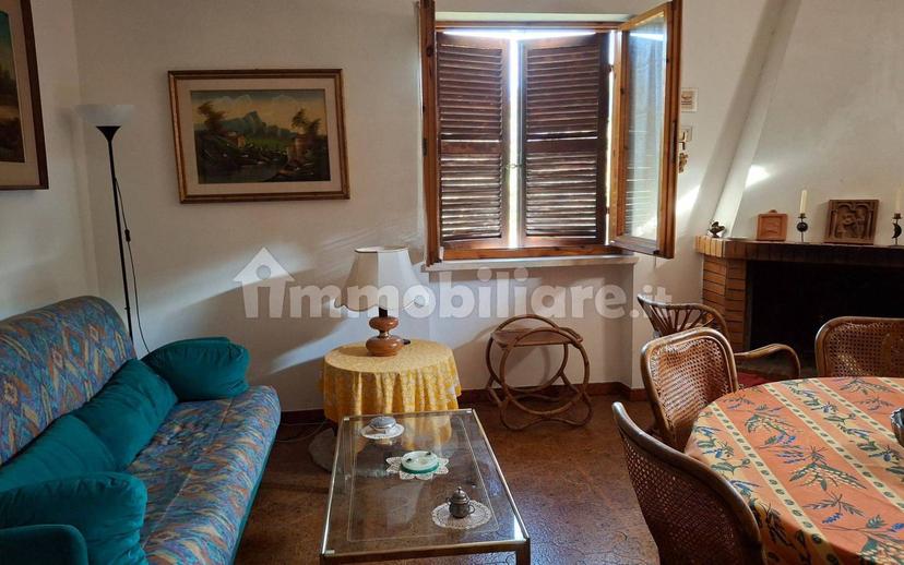 Villa bifamiliare via Oreste Leonardi 3, Torricella in Sabina — foto 5 di 18