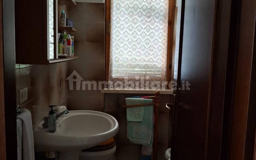 Villa bifamiliare via Oreste Leonardi 3, Torricella in Sabina — foto 8 di 18