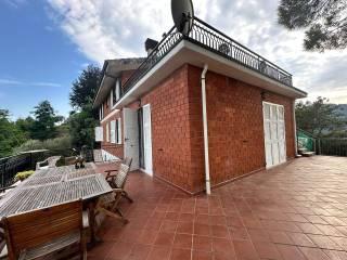 Quadrilocale via Castello 22, Follomonte, Follo — foto 12 di 25