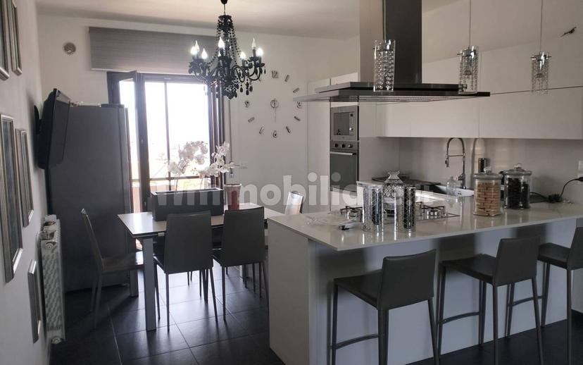 Quadrilocale via Abate Sant'Elia, Ravagnese, Reggio Calabria — foto 4 di 15