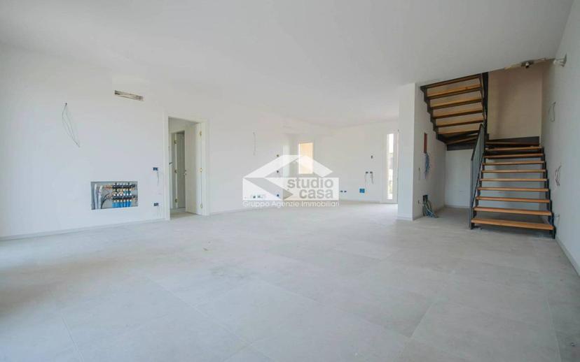 Villa a schiera via Roma, Izano — foto 20 di 31